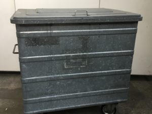 Kehrichtcontainer (CH-Norm) Container Stahlcontainer Abfallcontainer 800 L Occasion