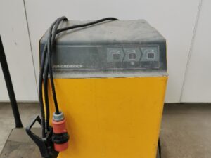 Ladegerät Jungheinrich 48 V 70 A