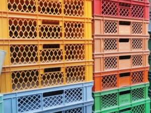 Kunststoff, Stapelboxen, Gitterboxen, Euro-Stapelbehälter 34 Stück