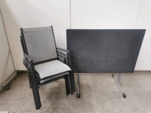 Klapptisch & 4 Stühle mit Armlehne Sieger Bodega