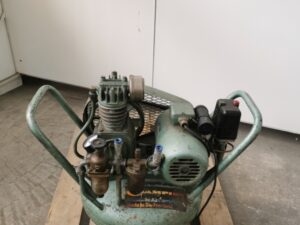 KOMPRESSOR – RÜETSCHI SUHR 