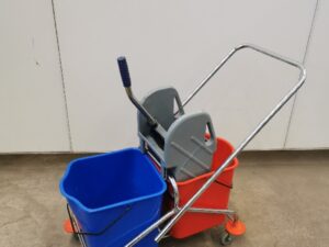 Profi Putzwagen Reinigungswagen Moppsystem auf Rollen